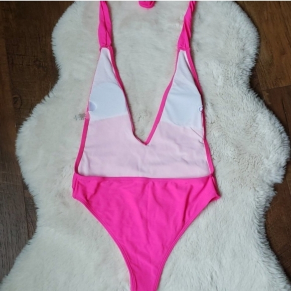 New Sexy Pink Multi Wrap One piece Swimsuit Size S - Picture 6 of 6